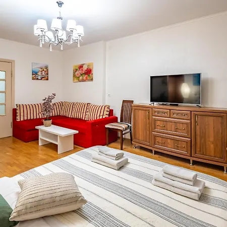 Just Another Comfy On The Main Squere. 2 Bedrooms, Own Heating, Ac Lviv