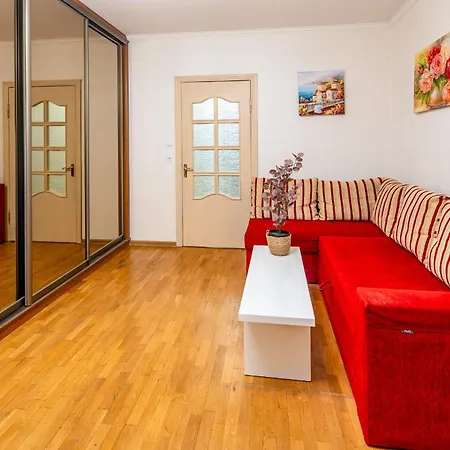 Apartment Just Another Comfy On The Main Squere. 2 Bedrooms, Own Heating, Ac *