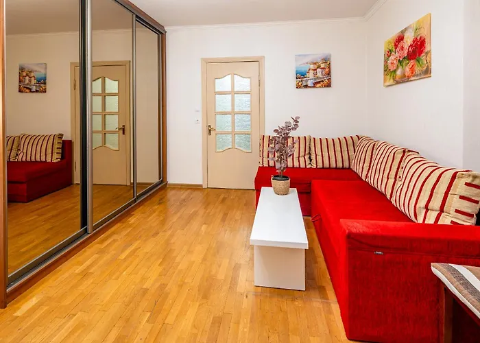 Apartment Just Another Comfy On The Main Squere. 2 Bedrooms, Own Heating, Ac *