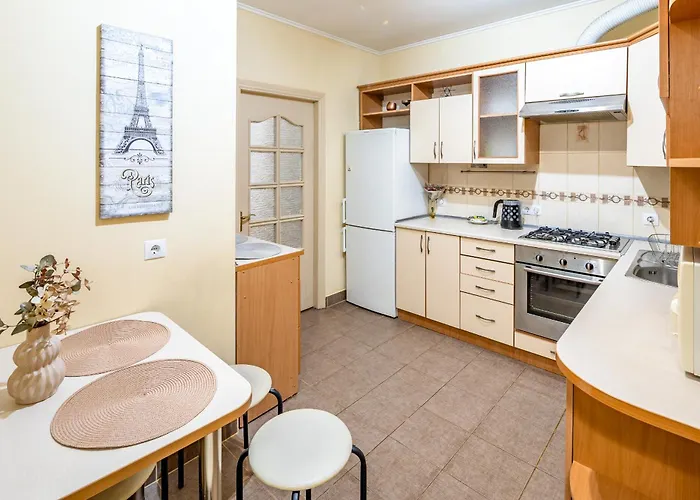 Just Another Comfy On The Main Squere. 2 Bedrooms, Own Heating, Ac