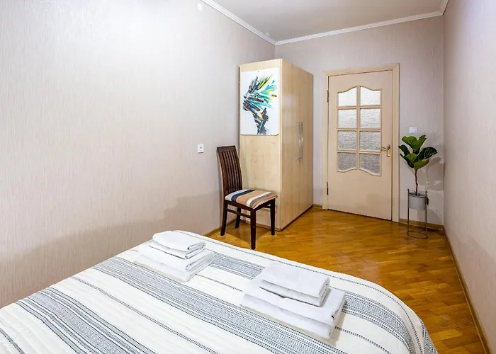 Апартаменты Just Another Comfy On The Main Squere. 2 Bedrooms, Own Heating, Ac