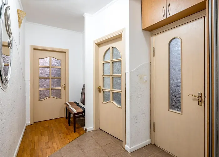 Just Another Comfy On The Main Squere. 2 Bedrooms, Own Heating, Ac * Львов