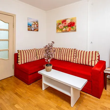 Apartmán Just Another Comfy On The Main Squere. 2 Bedrooms, Own Heating, Ac Lvov
